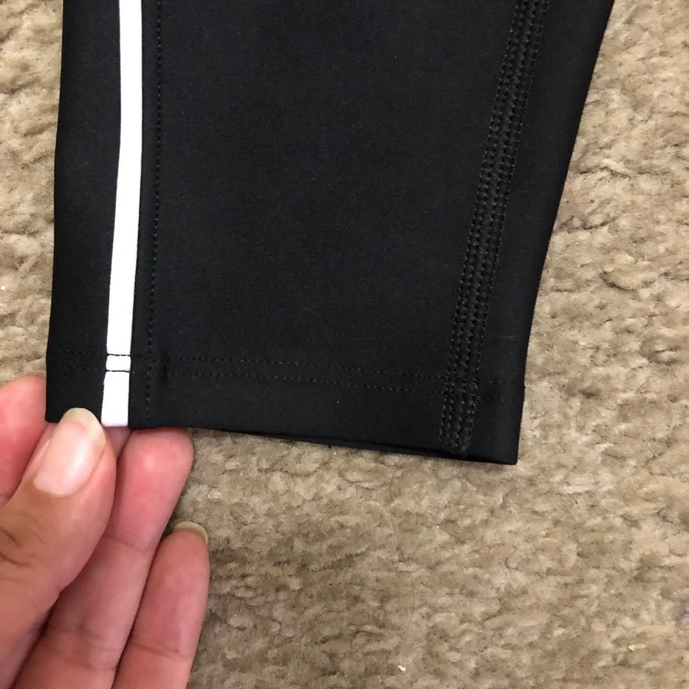 ALO Yoga Black Leggings Size Small Great Conditions